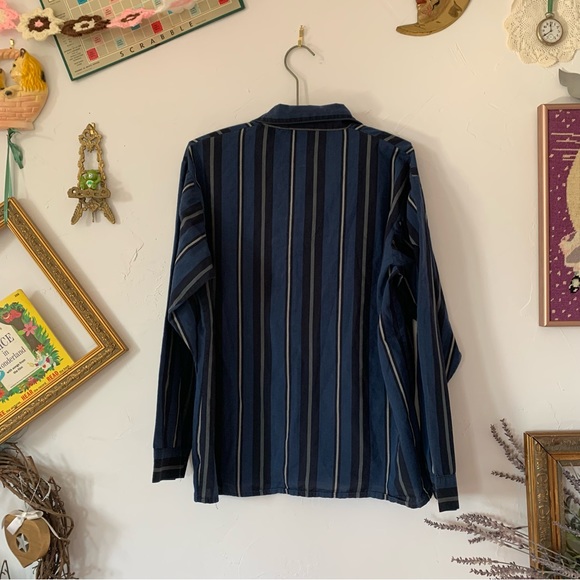 Oscar de la Renta Women's Soft Button Up Sleep Shirt Size Medium Blue - Picture 3 of 3